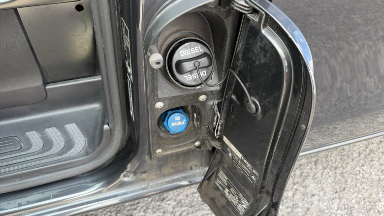 Mercedes-Benz Vito L2 Diesel Rwd 114CDI Pro Van